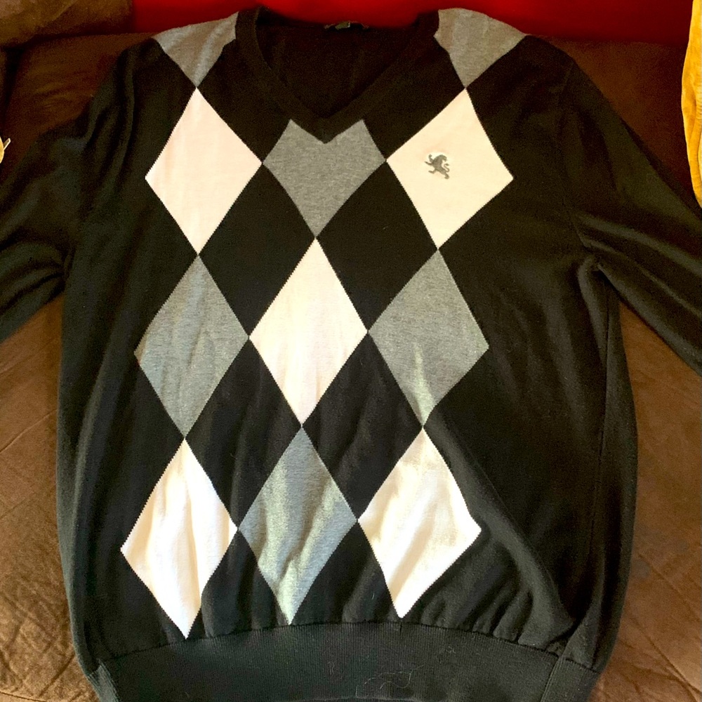 Express men’s black and white sweater